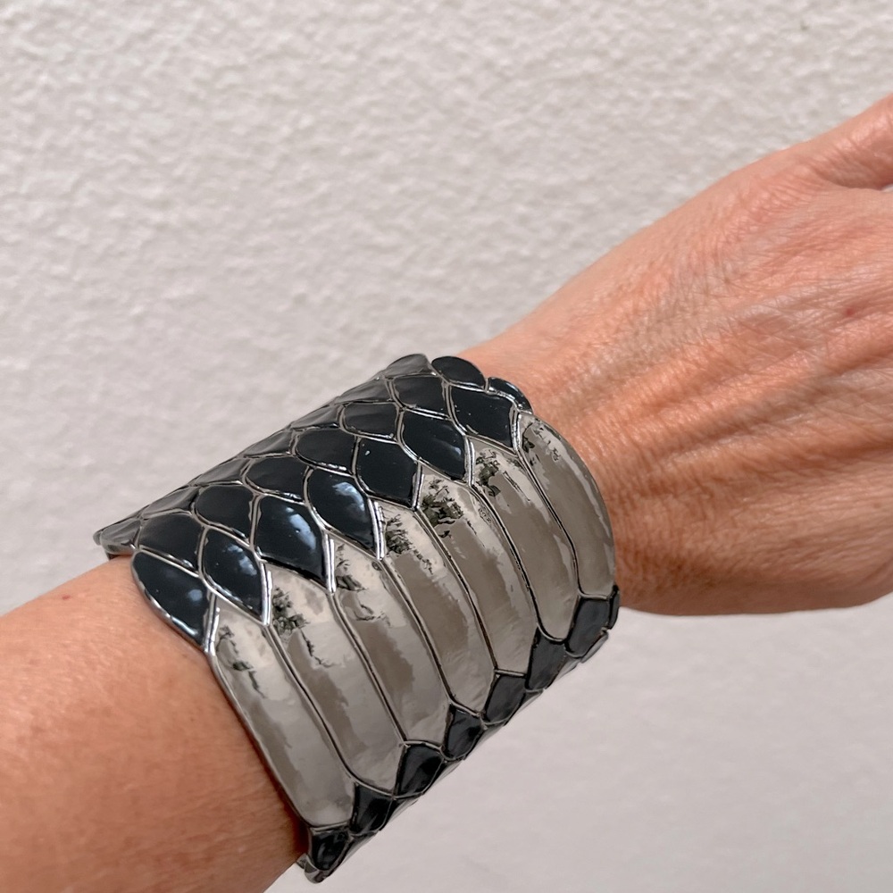 Vince Camuto Metal Cuff